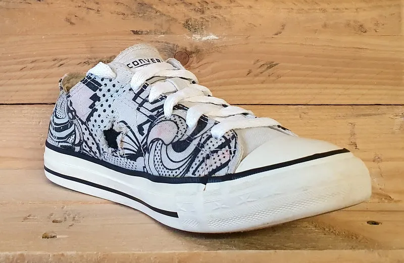 Converse Chuck Taylor All Star Low Trainers UK5/US7/EU37.5 M88 Black/White